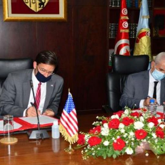 Tunisie et les Etats-Unis signent une feuille de route pour la coopération militaire
