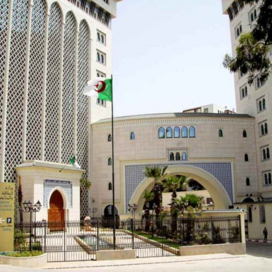 Fuite de pétrole à Touggourt: de « très faibles » quantités déversées (ministère de l&rsquo;Energie)