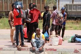 Tunisie-sécurité : après les menaces de Kaïs Saïed 500 migrants ont été évacués d’un immeuble