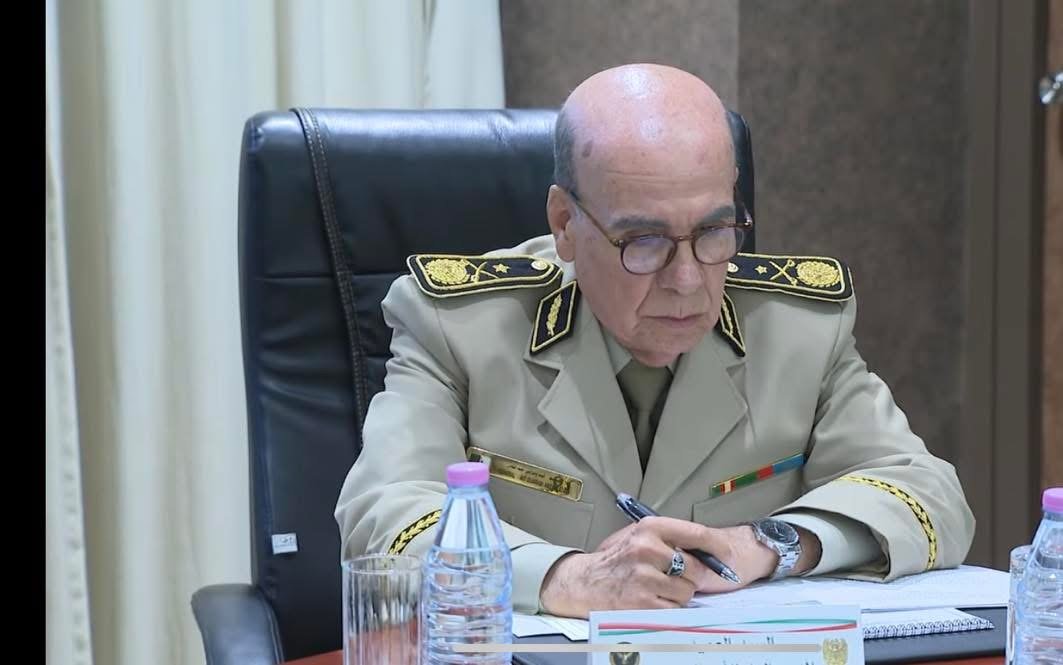 ظل مجهولاً أكثر من الجنرال توفيق : أول ظهور للجنرال حسان