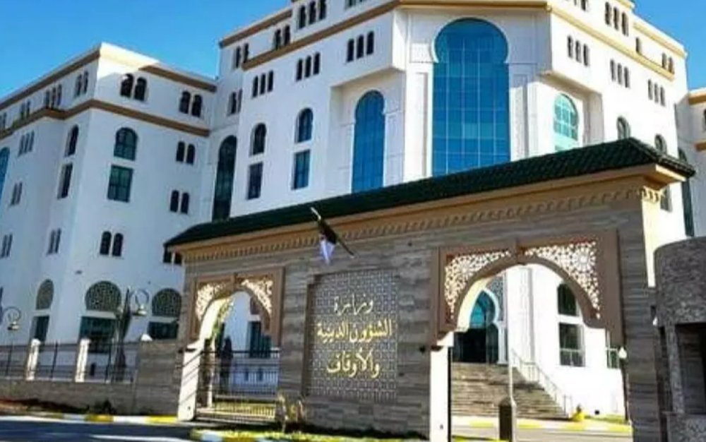 لماذا تتأخر وزارة الشؤون الدينية عن إعلان موعد أول محرم؟