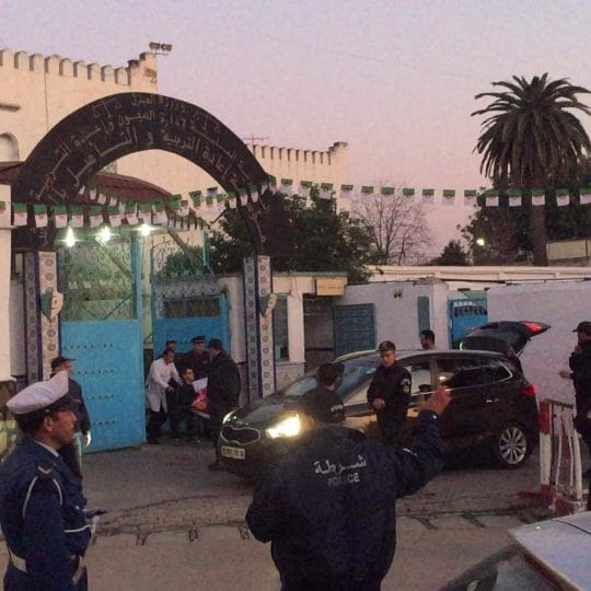 Hocine Benhadid sort de prison