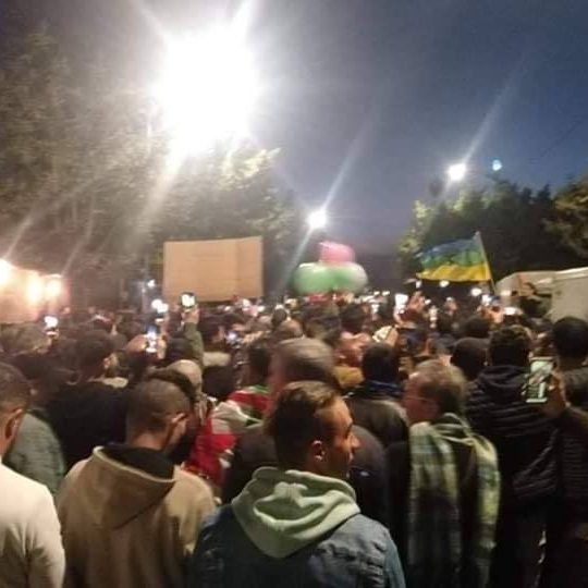 Des militants du Hirak entament une marche de   Bordj Menaiel vers Alger