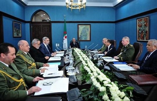 Coronavirus : des mesures exceptionnelles et des interrogations légitimes