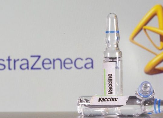 Covid-19 : acquisition de 800 000 doses de vaccin AstraZeneca auprès d’un laboratoire indien