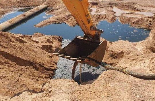 Fuite de l&rsquo;oléoduc OK1 à El-Oued: une délégation ministérielle pour s’enquérir de l&rsquo;ampleur des dégâts