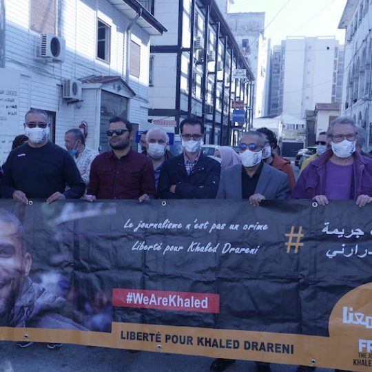 11ème sit-in de soutien à Drareni : les militants empêchés de rejoindre les journalistes