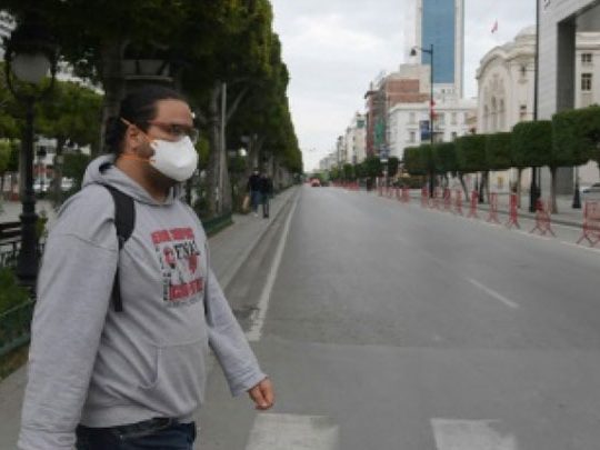 La Tunisie retourne au confinement général