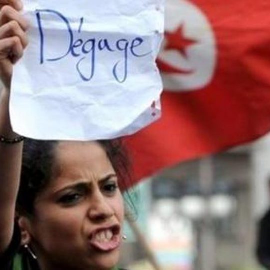 Tunisie: dix ans après la révolution le pays vit une grande déception (Zied Lakhdhar)