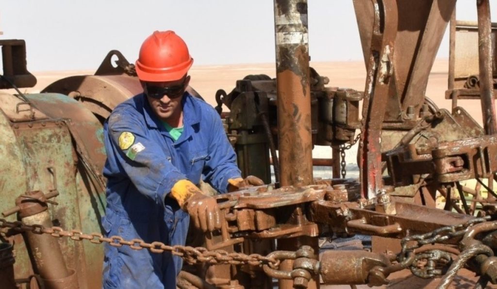 Deals pétroliers mondiaux : l&rsquo;Algérie occupe la 3ème place en juin