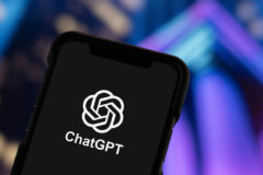 Intelligence artificielle : OpenAI vend son âme au Pentagone, ChatGPT en chute l...