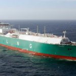 Méthanier en mer Méditerranée transportant du GNL algérien
