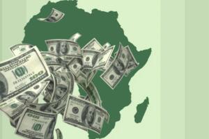 Billets de dollars superposés sur une carte de l’Afrique pour illustrer le classement 2026-2027 de l’attractivité des investissements établi par la banque RMB.
