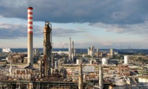 Raffinerie d'Augusta en Sicile, installations pétrolières de Sonatrach