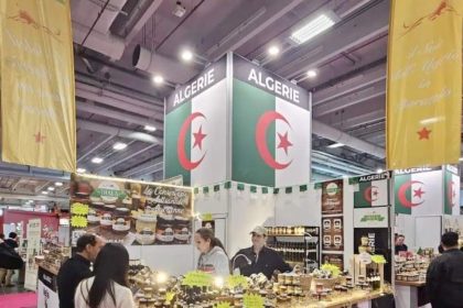 Stand algérien à la foire de Paris
