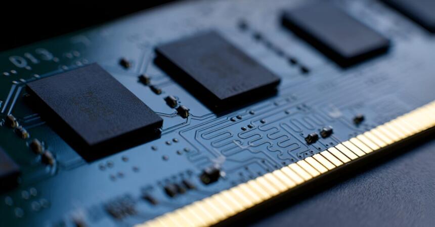 une barrette de RAM d'ordinateur DDR5