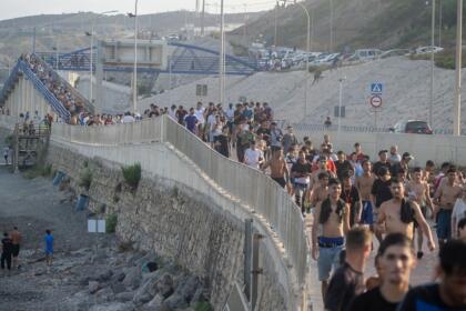 Ceuta - Migrants exode vers le Maroc