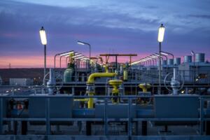 Installations de compression de gaz naturel à Hassi R'Mel, Algérie
