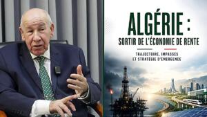 Portrait d'Abdelrahmi Bessaha en costume sombre, à côté de la couverture de son livre "Algérie : sortir de l'économie de rente"