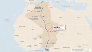 Carte du gazoduc transsaharien de Warri, au Nigeria, à Hassi R'Mel, en Algérie, via le Niger, avec le tronçon nigérien de 841 km en pointillés orange.