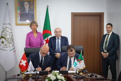 Signature du contrat Saidal-Roche Algérie sur le cancer du sein, 10 septembre 2026.