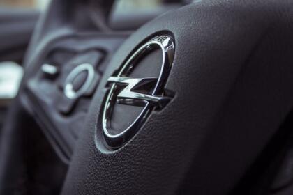 Opel Astra J concernée par le rappel des airbags Takata en Algérie