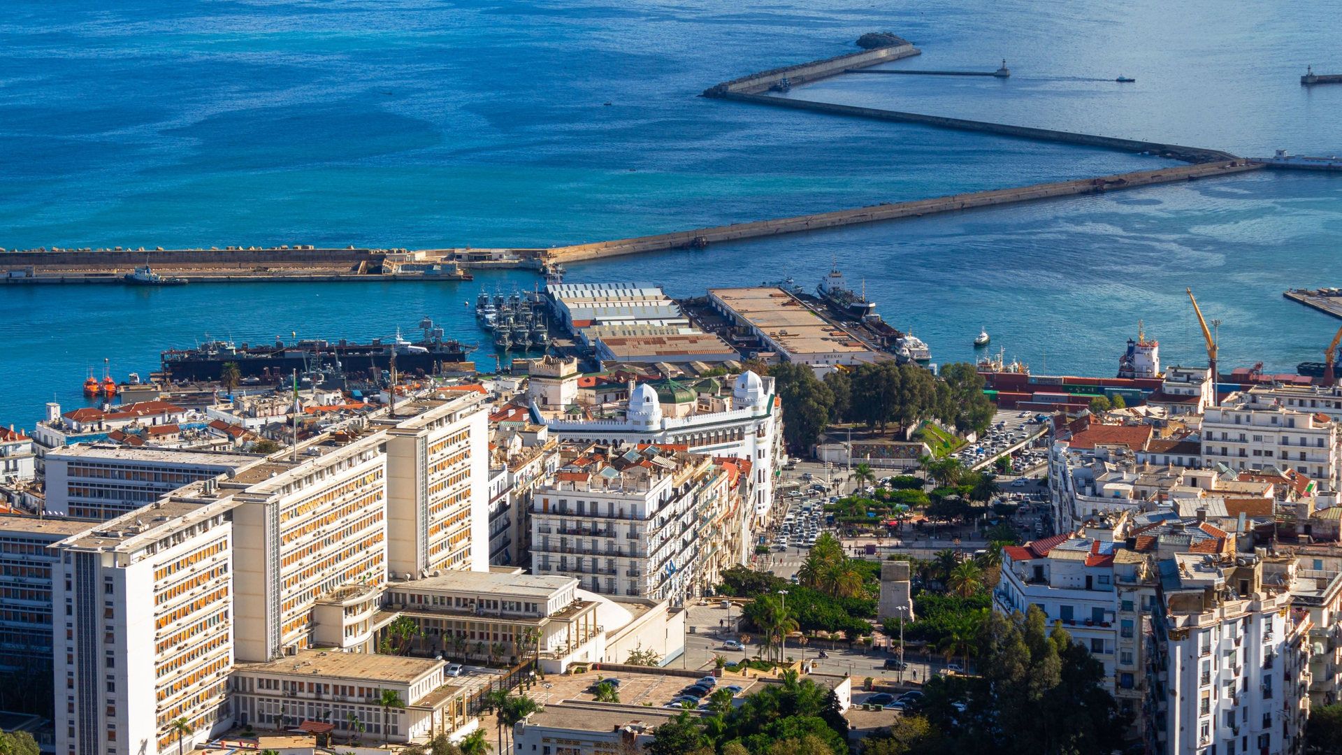 Algérie : le déficit budgétaire 2027 recule à 64 Md$ contre 71 Md$ en 2026