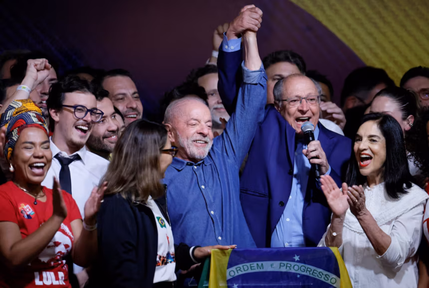 Le président brésilien, Luiz Inacio Lula da Silva, à l’issue de sa victoire