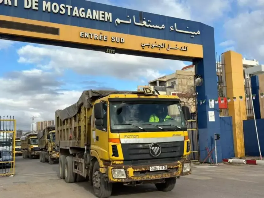 ميناء مستغانم.